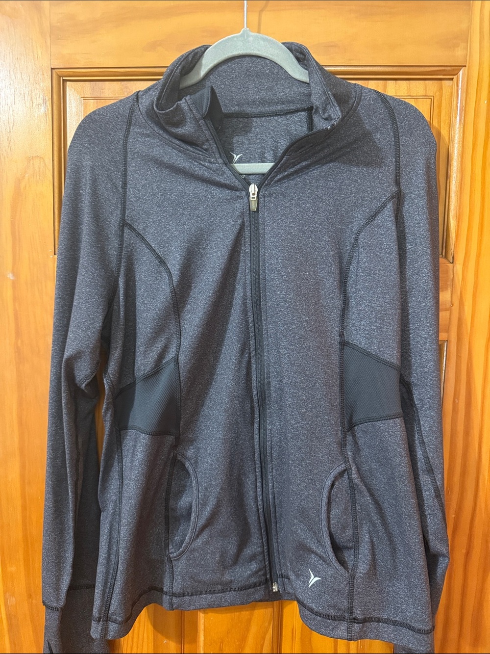 Old Navy Women's Heathered Black Full-Zip Hoodie